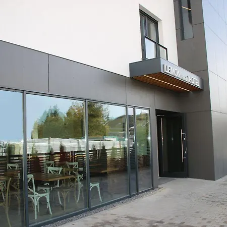 ホテル Lemon Plaza 3*