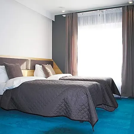 Lemon Plaza فندق 3*