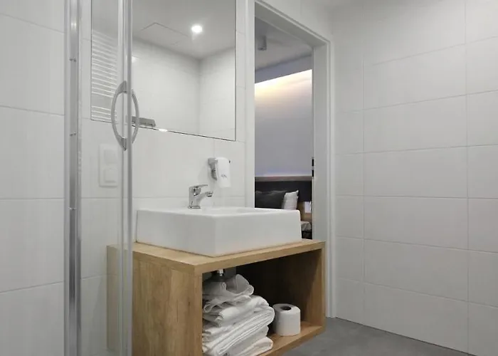 Lemon Plaza 3* Poznan