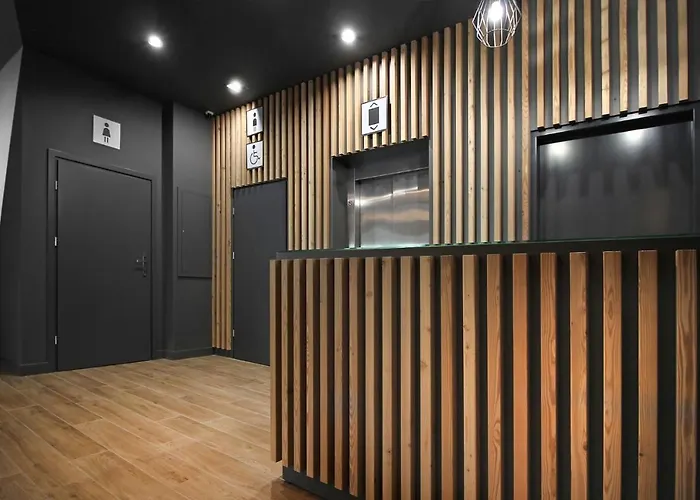 Lemon Plaza 3* Poznan