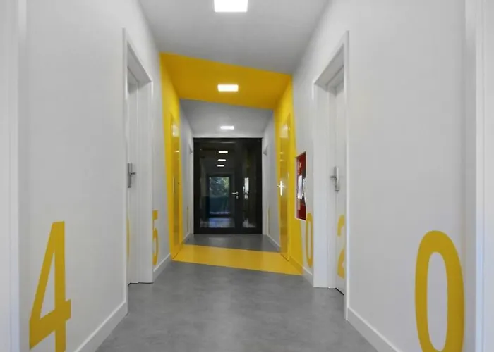 Lemon Plaza 3* Poznan